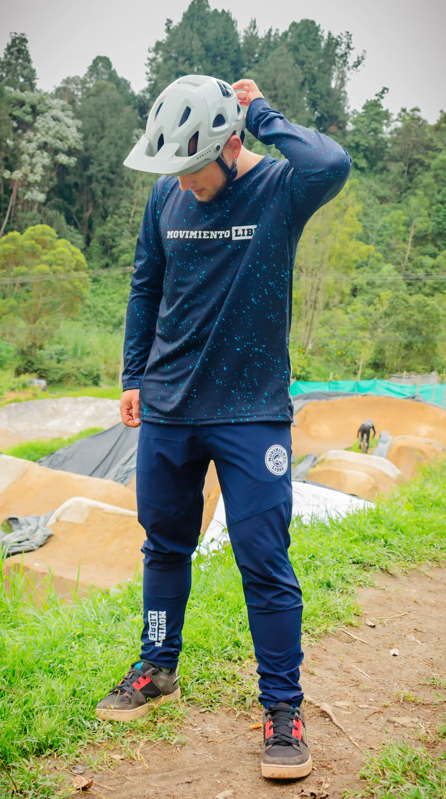 Pantalón mtb azul - Imagen 9