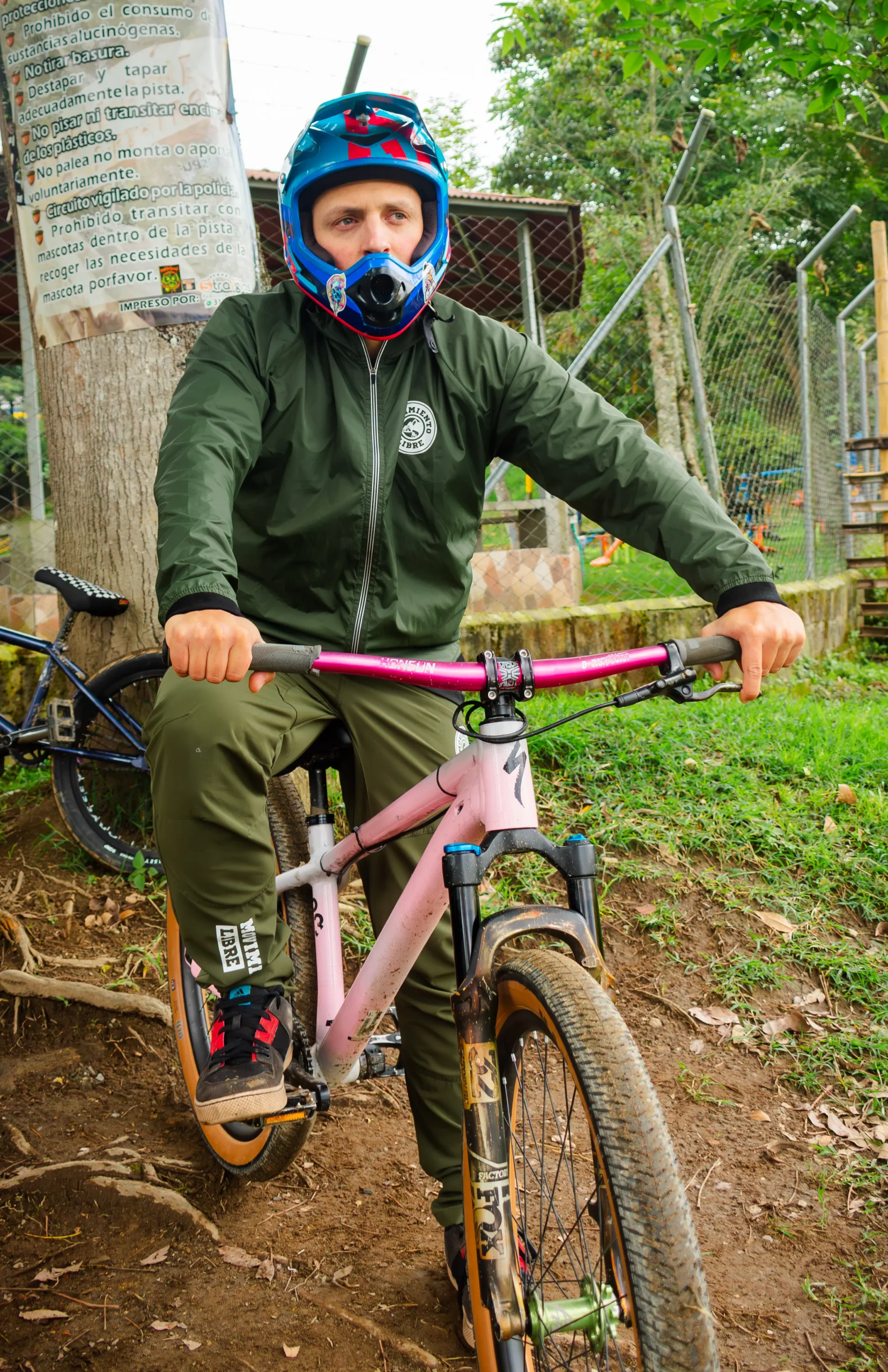 Pantalón mtb verde - Imagen 9